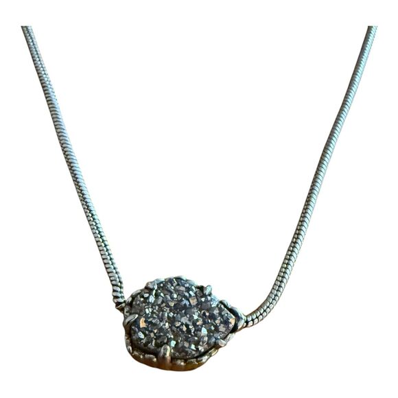 Kendra Scott Mara Tess Silver Plated Druzy Necklace Gray Drusy Stone Snake Chain - Picture 1 of 8